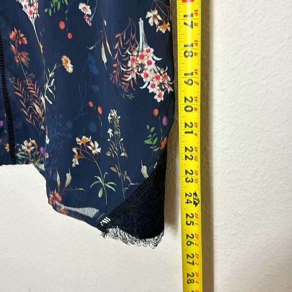 Maeve Anthropologie Floral Tank Top with lace details spaghetti straps size XS - Picture 9 of 9